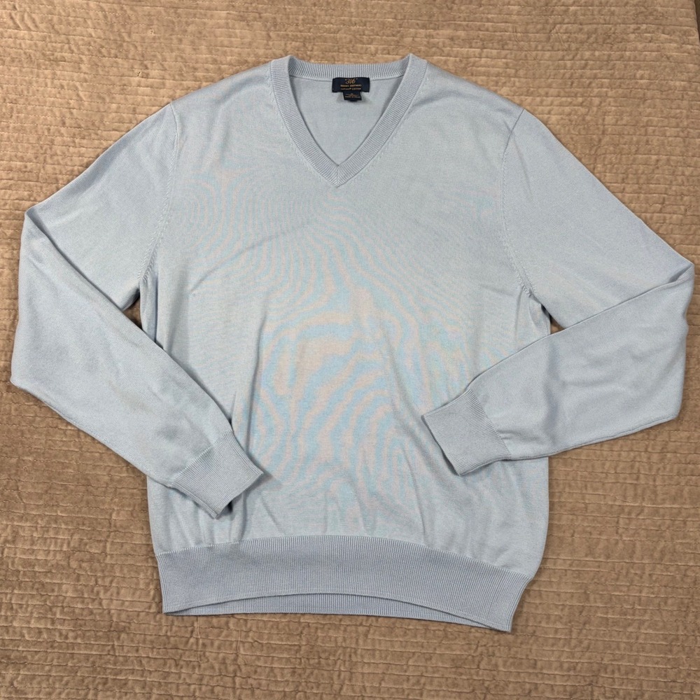Brooks Brothers 346 Mens V-Neck Sweater Light Blue‎ 100% Supima Cotton Size M